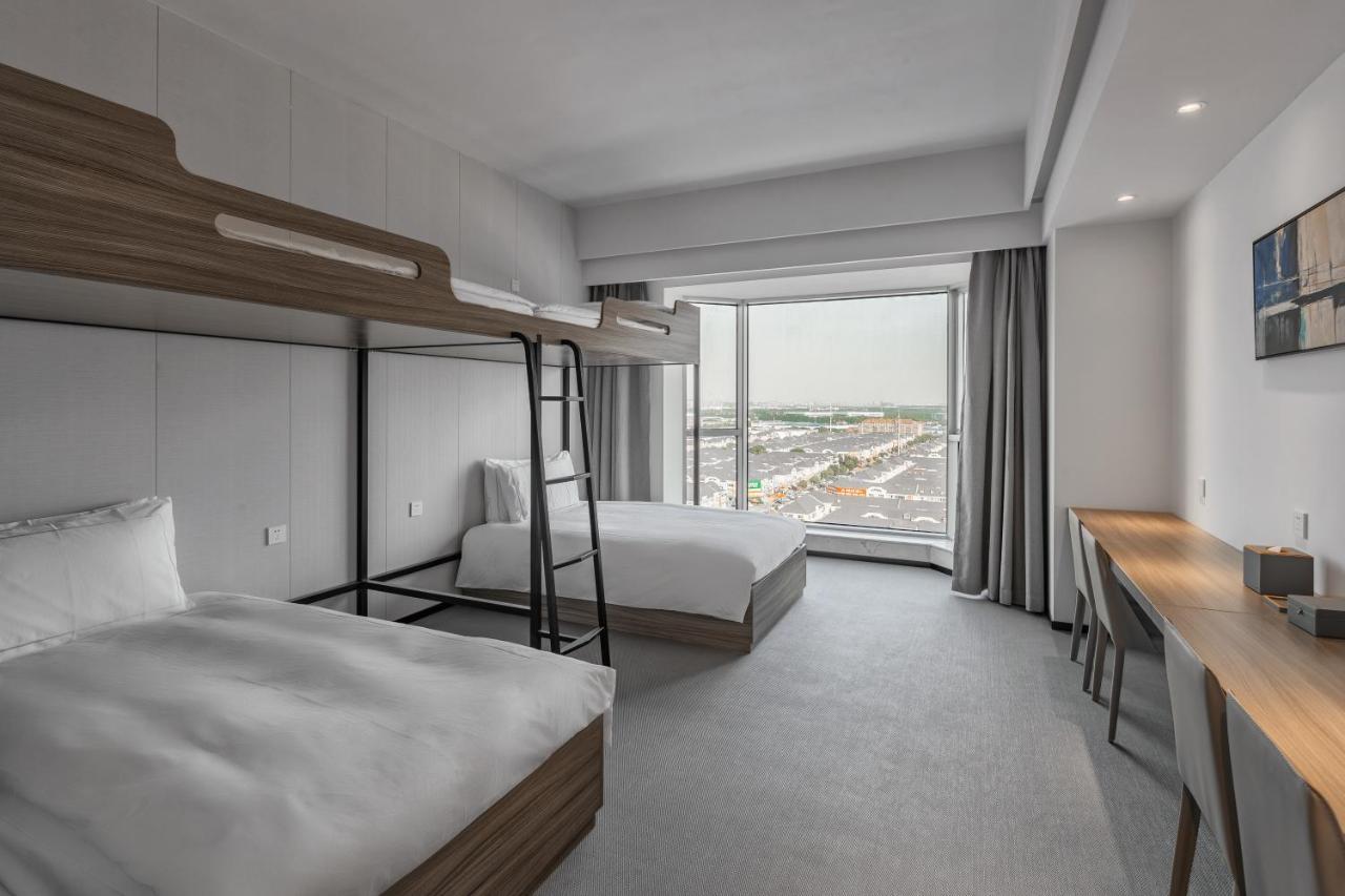 Ewo Grand Hotel 4*